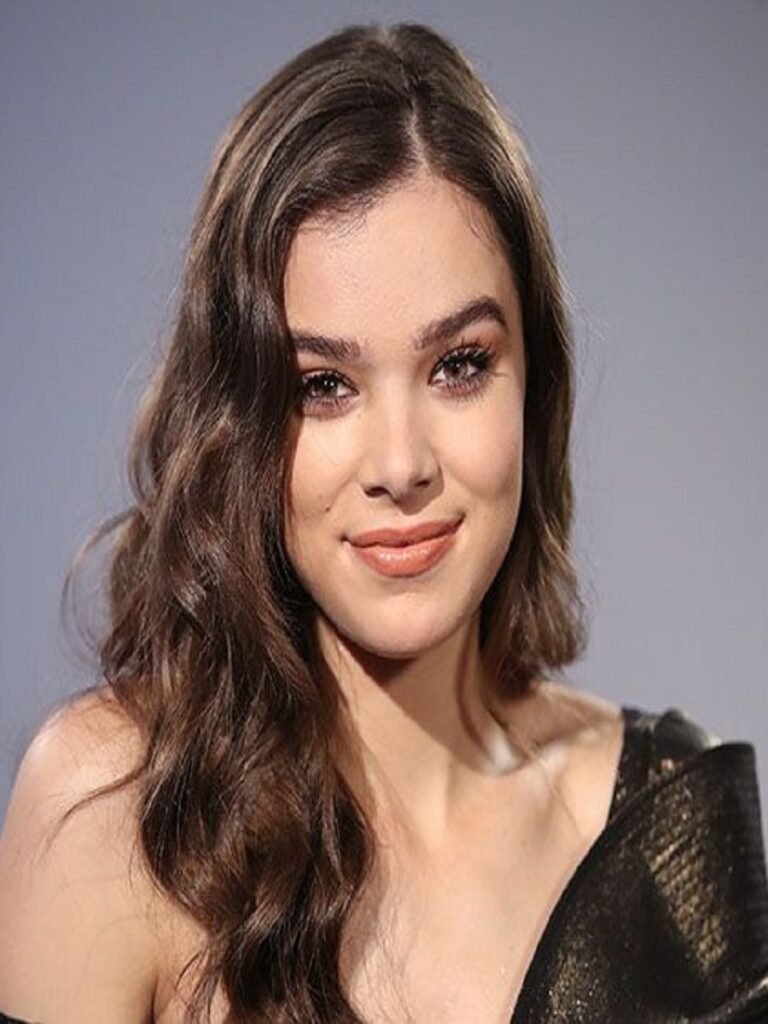 Hailee Steinfeld Merch